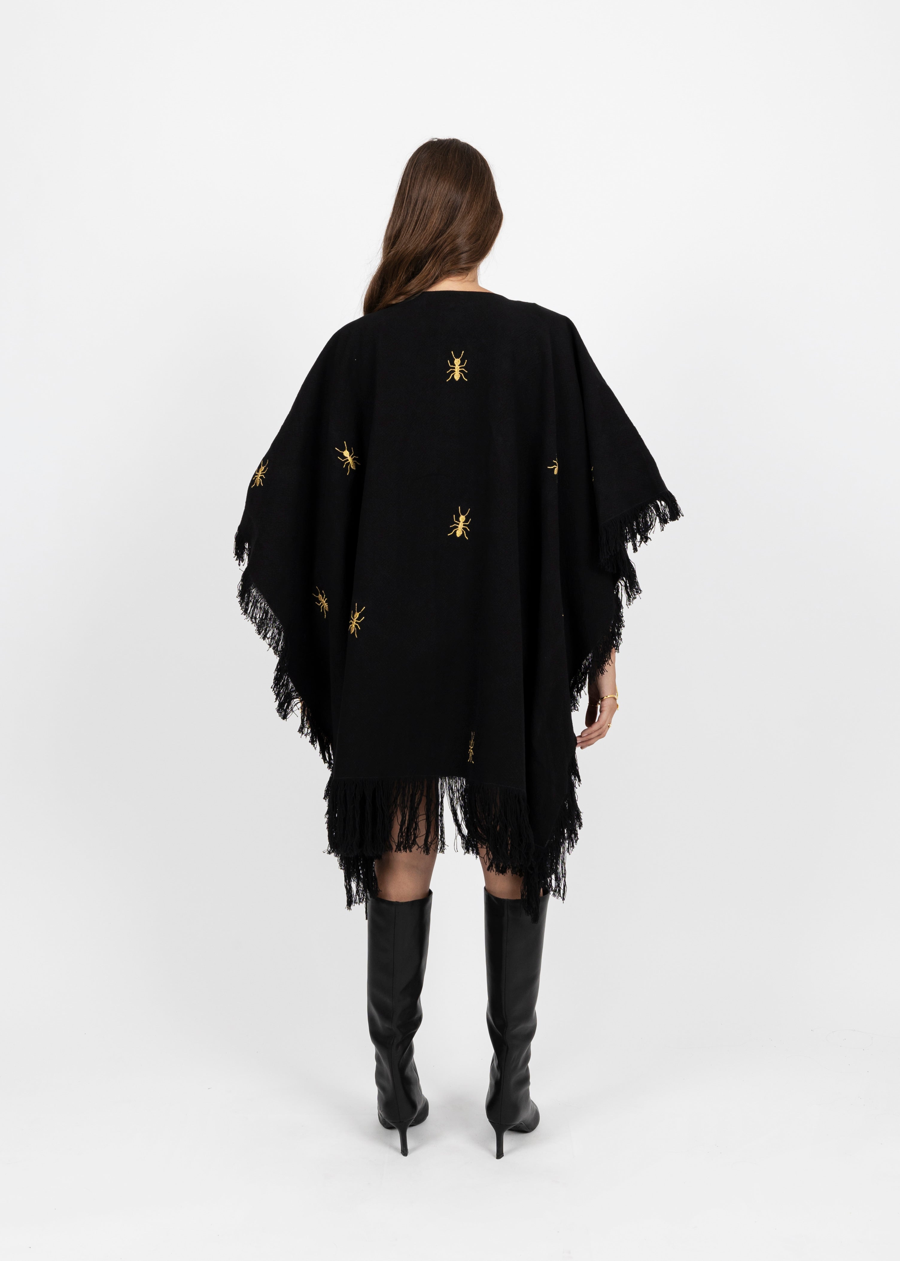 BE ANTSTOPPABLE GOLD PONCHO - DE LA ROSA TULUM