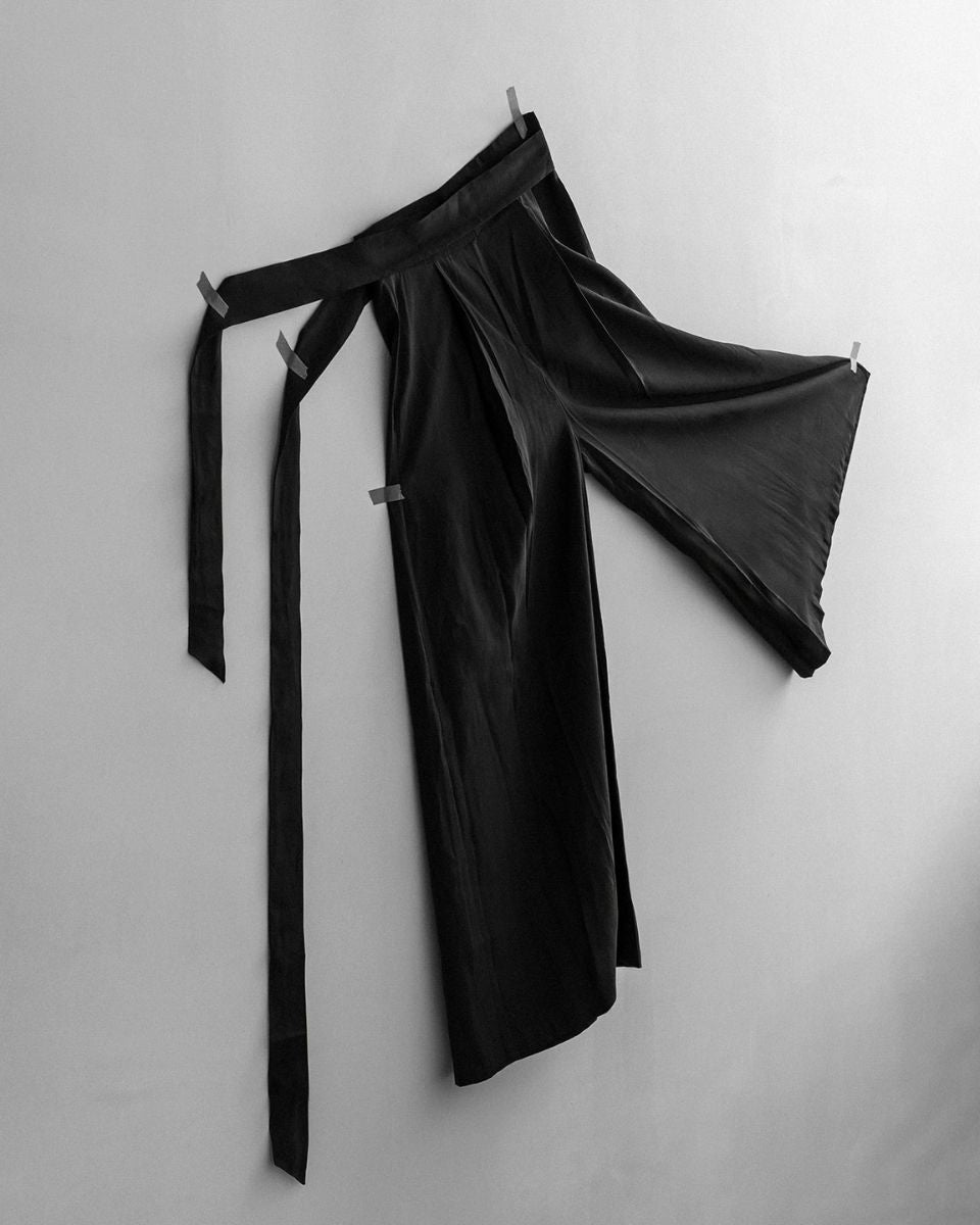 SAMURAI BLACK PANTS - DE LA ROSA TULUM