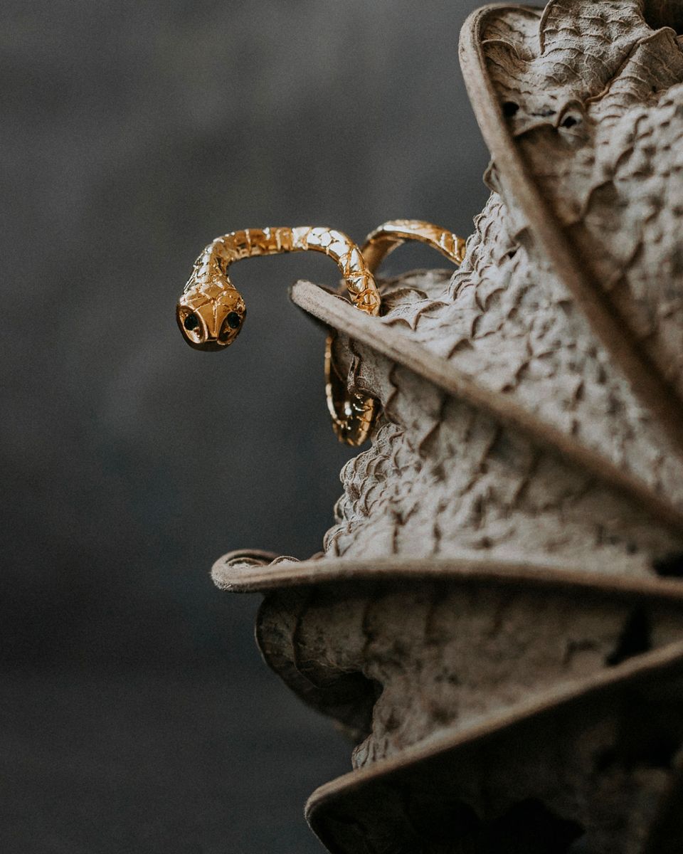 SLITHER SNAKE GOLD RING - DE LA ROSA TULUM