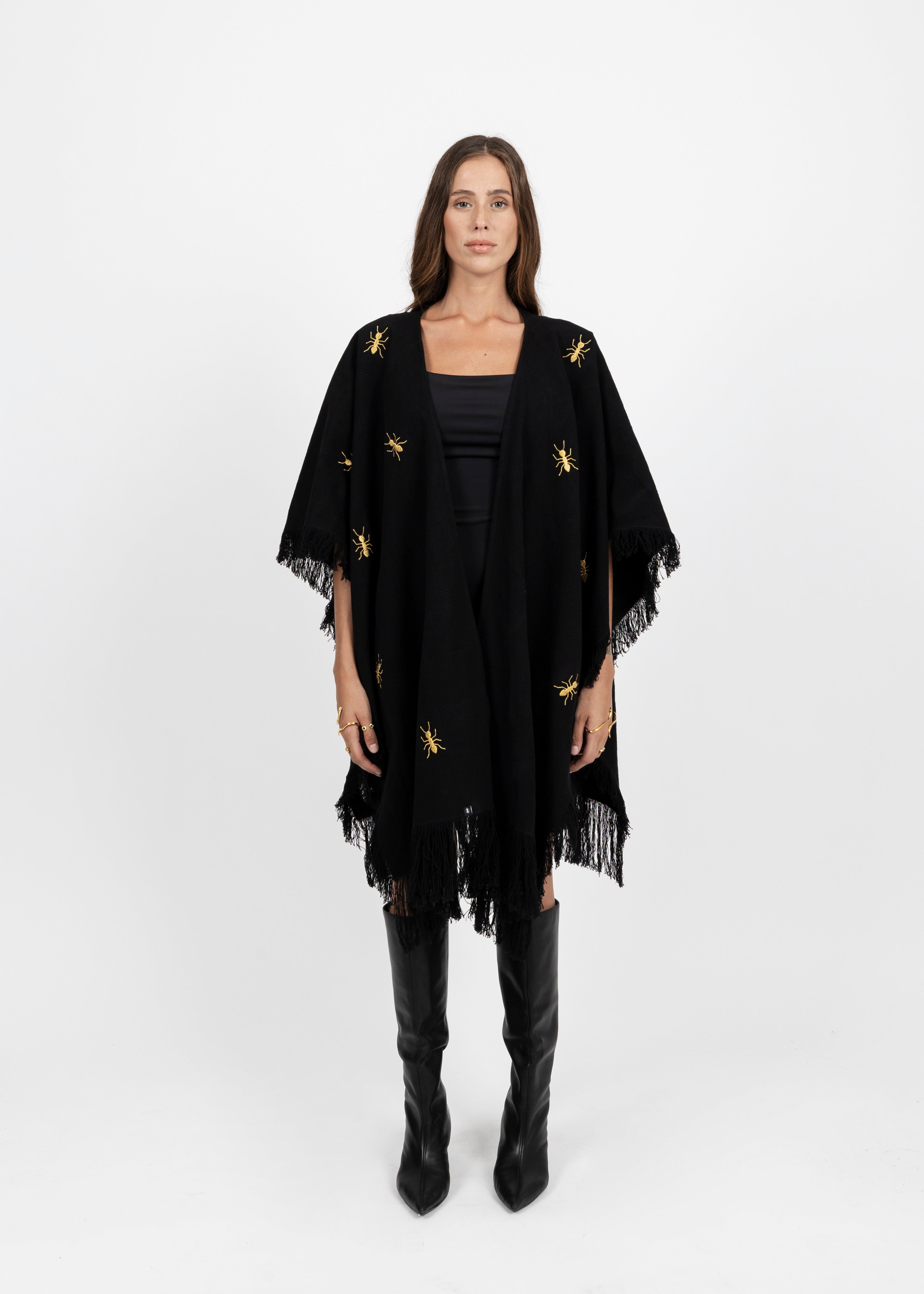 BE ANTSTOPPABLE GOLD PONCHO - DE LA ROSA TULUM