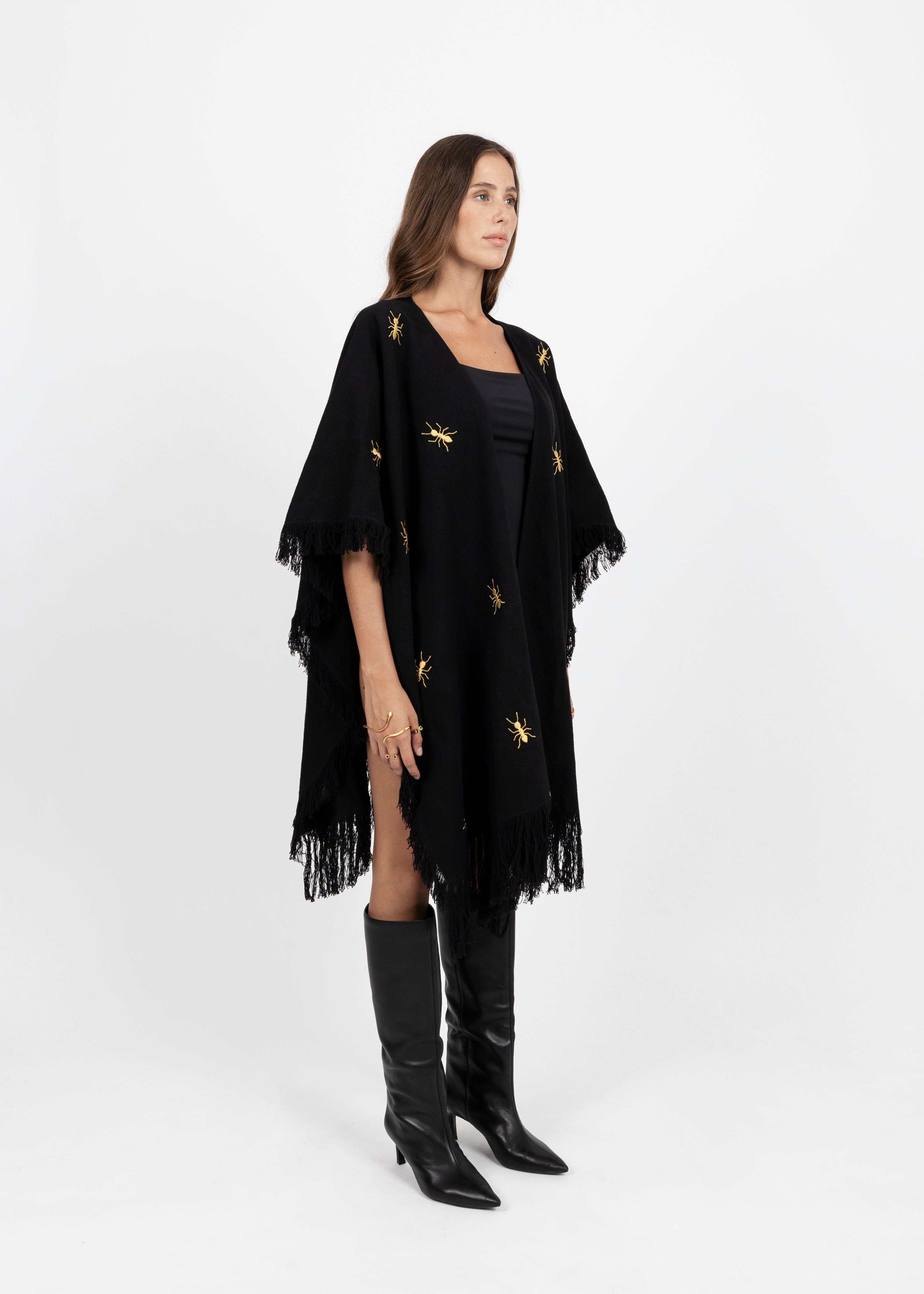 BE ANTSTOPPABLE GOLD PONCHO - DE LA ROSA TULUM