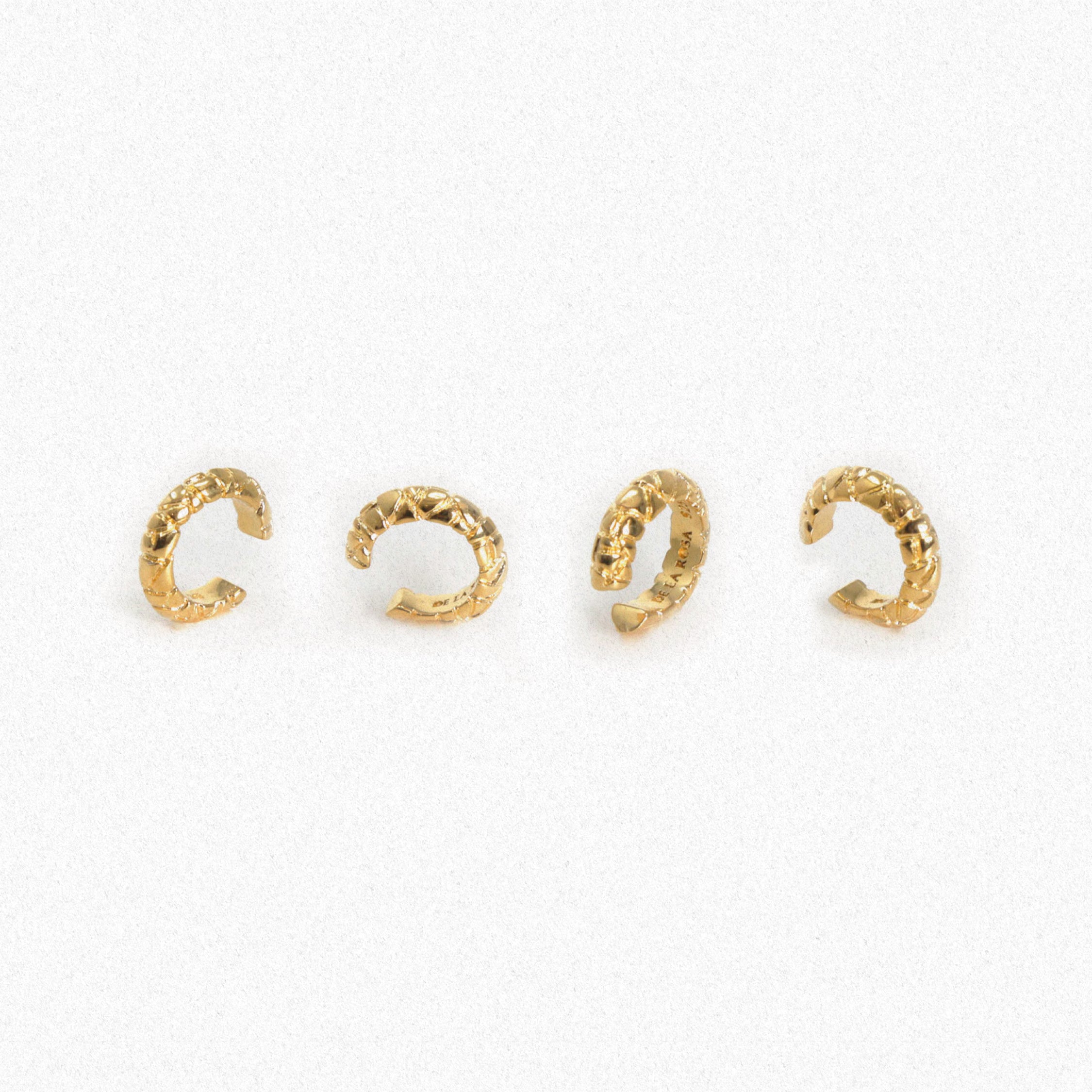 ENDLESS EVOLUTION GOLD SNAKESKIN EAR CUFF - DE LA ROSA TULUM