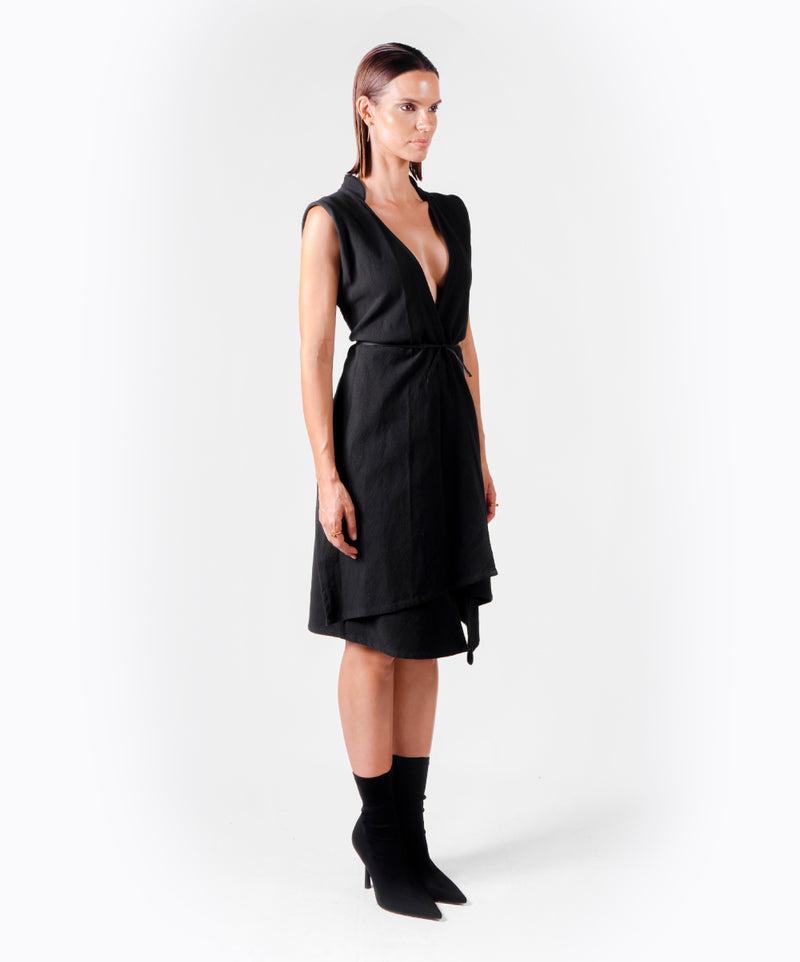 KINGDOM BLACK VEST DRESS - DE LA ROSA TULUM