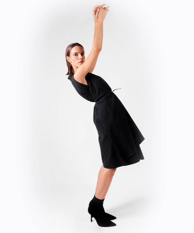 KINGDOM BLACK VEST DRESS - DE LA ROSA TULUM