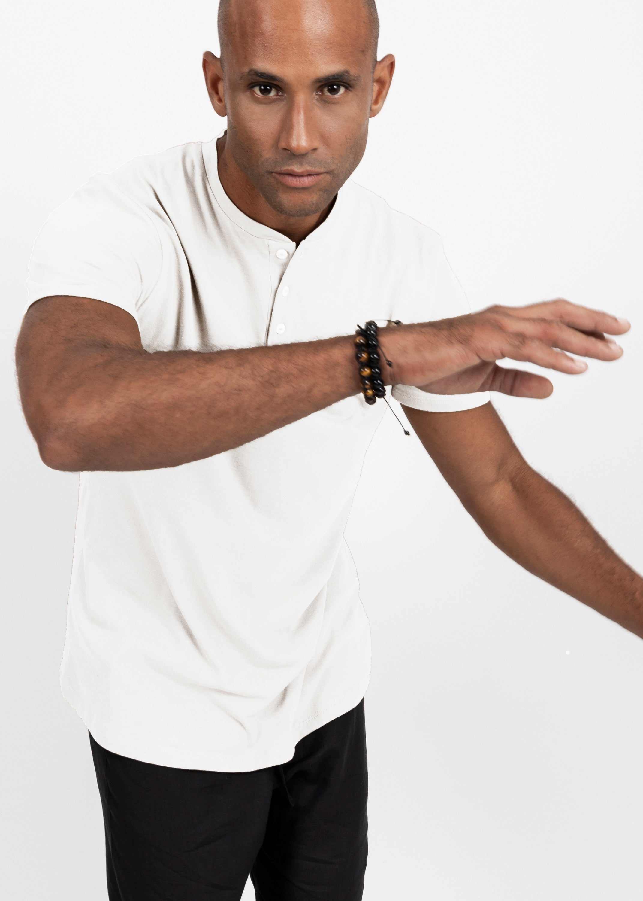 SUNSET BUTTON WHITE T-SHIRT - DE LA ROSA TULUM