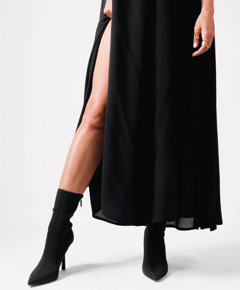 CONQUER HALTER BLACK VISCOSE DRESS - DE LA ROSA TULUM