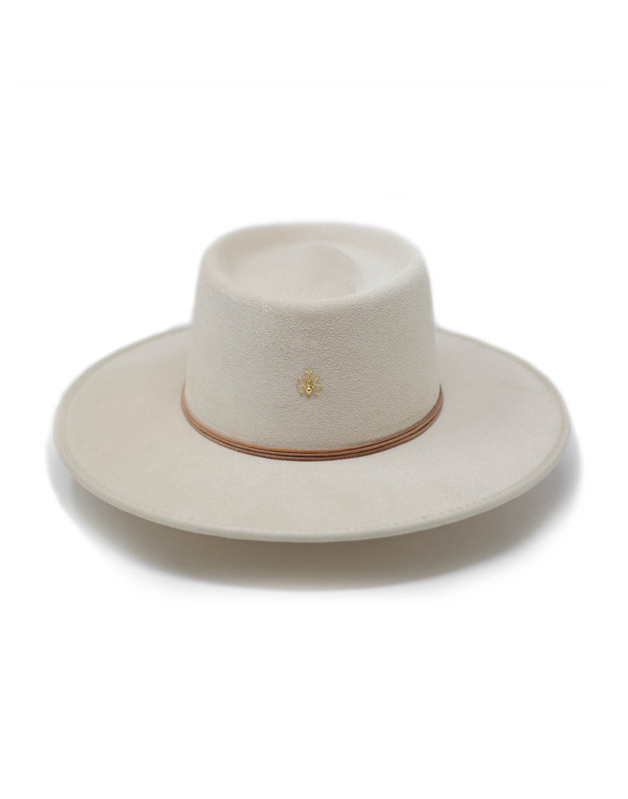 ELEVEN WHITE HAT - DE LA ROSA TULUM