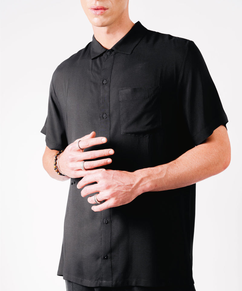 FLY SHORT SLEEVE BLACK SHIRT - DE LA ROSA TULUM