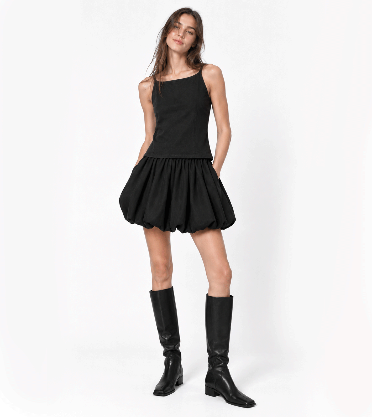 CLOUD BLACK MINI SKIRT