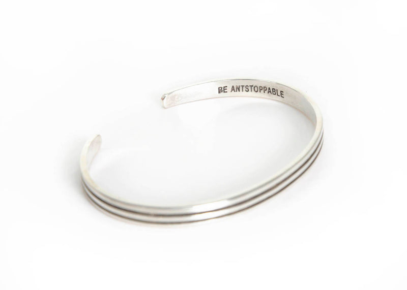 BE ANTSTOPPABLE SILVER MINIMALIST BRACELET - DE LA ROSA TULUM