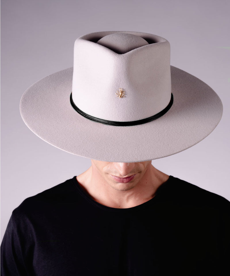 CALM GRAY HAT - DE LA ROSA TULUM