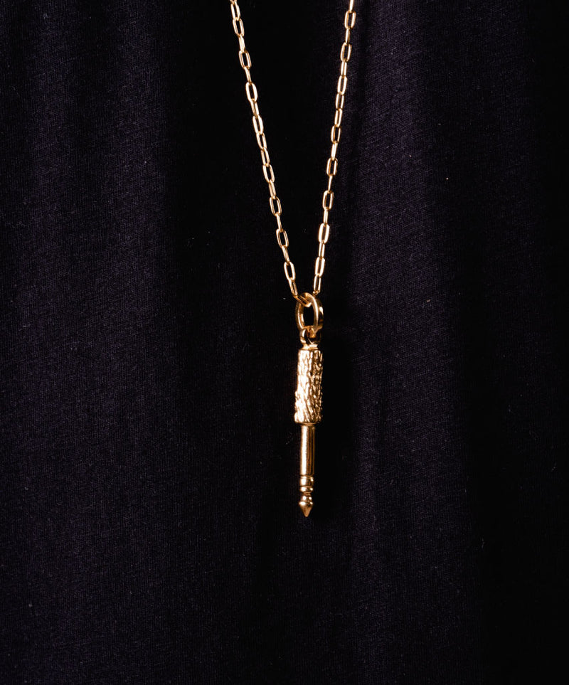 PLUG GOLD PENDANT - DE LA ROSA TULUM