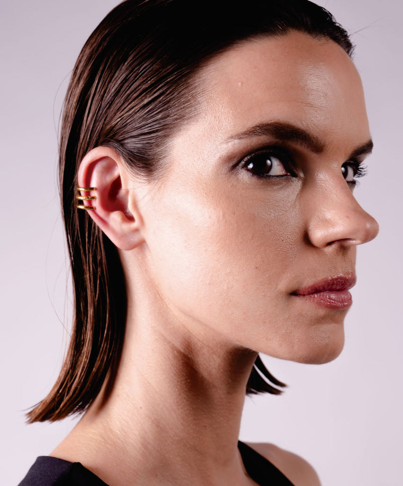 ENDLESS EVOLUTION GOLD TRIPLE-BAND EAR CUFF - DE LA ROSA TULUM