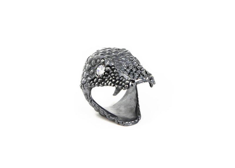 ENDLESS EVOLUTION BLACKENED SILVER SNAKEHEAD RING - DE LA ROSA TULUM