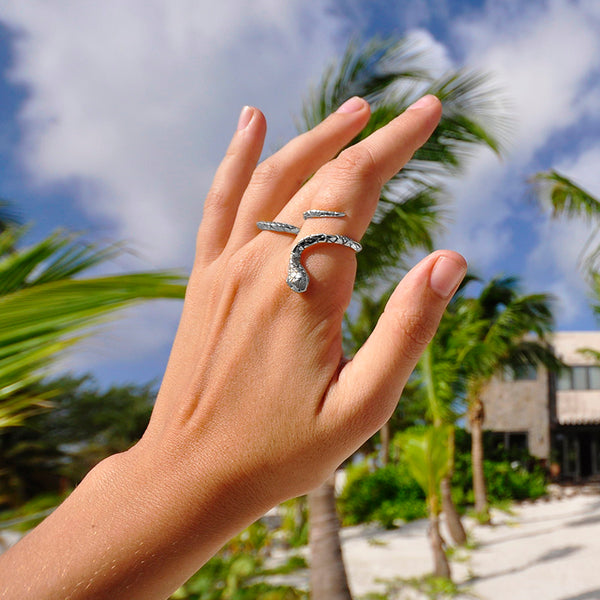 INFINITY SNAKE SILVER RING - DE LA ROSA TULUM